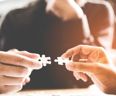 Become a supplier of Apis Flora