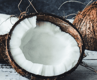 Article: Effects of Dietary Coconut Oil on the Biochemical and Anthropometric Profiles of Women Presenting Abdominal Obesity